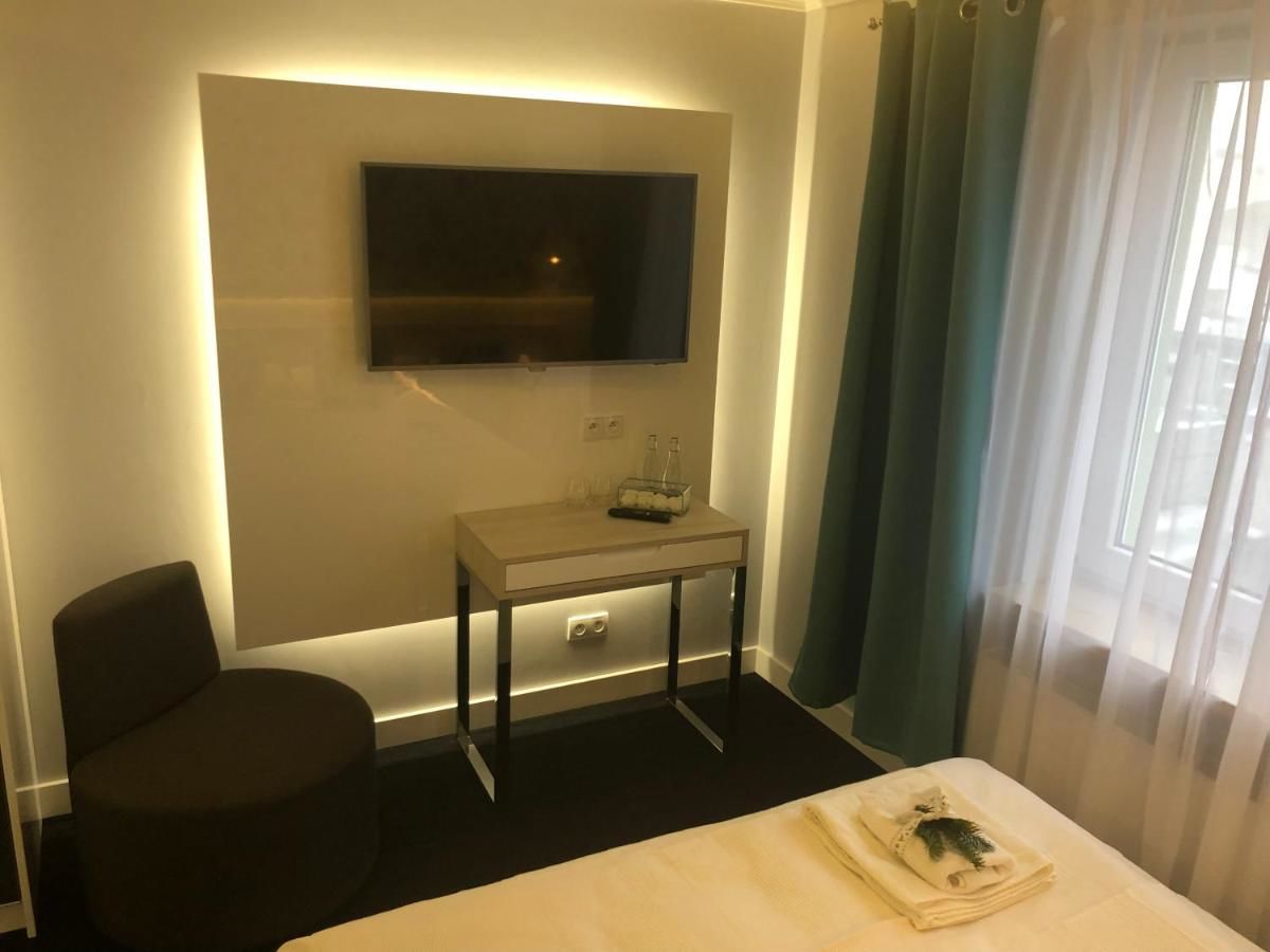 Отель Hotel Imperium Хелмжа-31