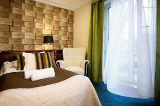 Отель Hotel Imperium Хелмжа Двухместный номер с 1 кроватью или 2 отдельными кроватями-15
