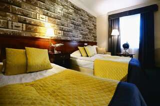 Отель Hotel Imperium Хелмжа Двухместный номер с 1 кроватью или 2 отдельными кроватями-20